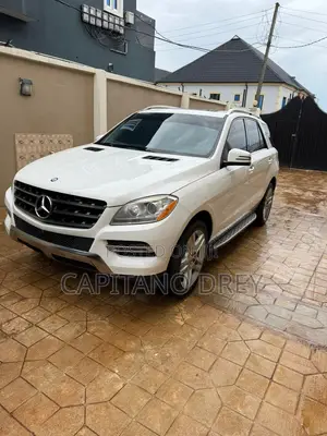 Mercedes-Benz M Class ML350 4MATIC 4dr SUV AWD (3.5L 6cyl 7A) 2015