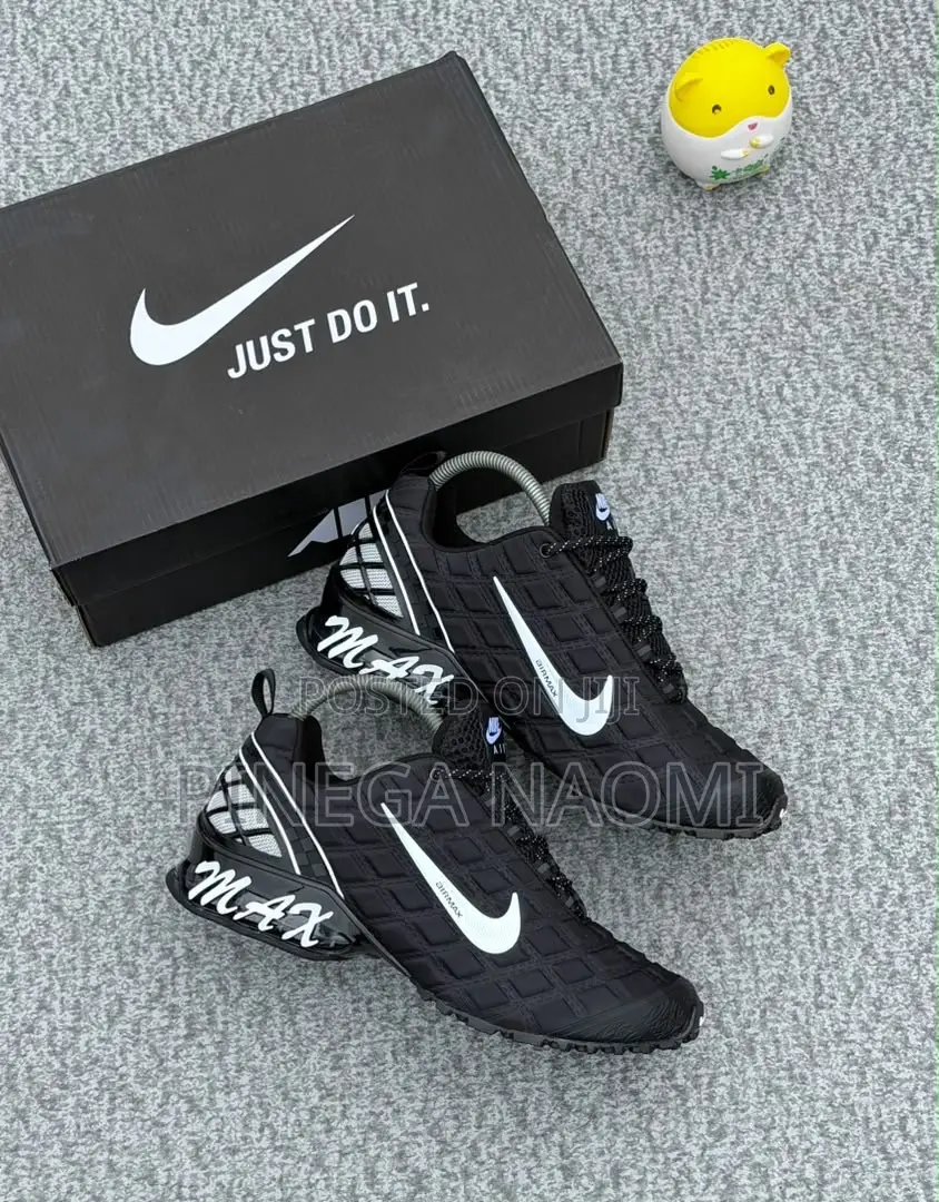 Nike Sneakers