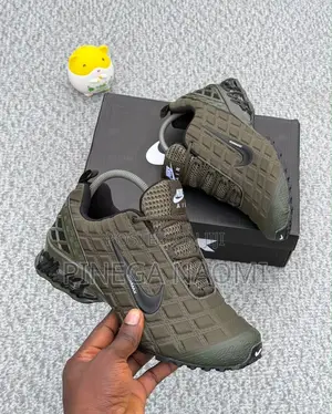Nike Sneakers