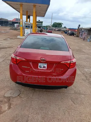 Toyota Corolla 2017 Red