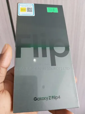 New Samsung Galaxy Z Flip4 128 GB Blue