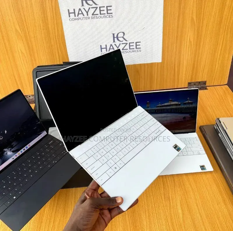 Laptop Dell XPS 13 9320 32GB Intel Core i7 SSD 1T