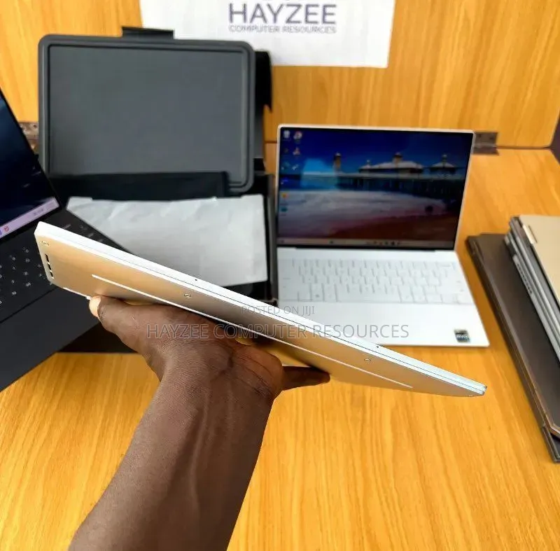 Laptop Dell XPS 13 9320 32GB Intel Core i7 SSD 1T