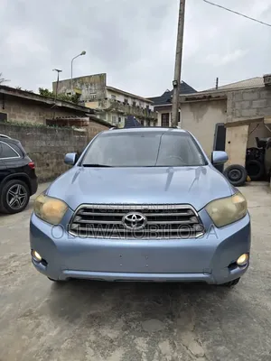 Toyota Highlander 2010 Blue
