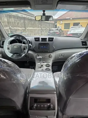 Toyota Highlander 2010 Blue