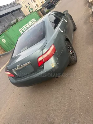 Toyota Camry LE 4dr Sedan (2.4L 4cyl 5A) 2008 Gray