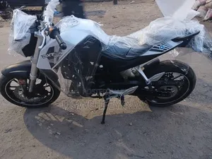 Demak DXT 225cc