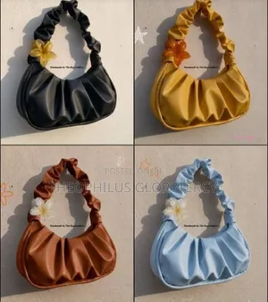 Cloud Bag, Perfect for Picnics and Dates..