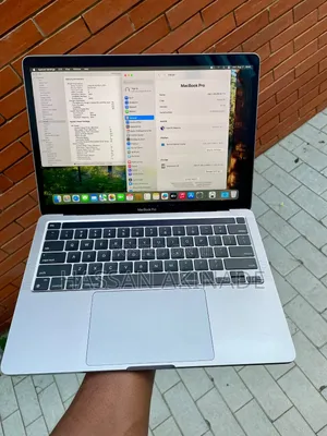 Laptop Apple MacBook Pro 2020 M1 8GB Apple M1 SSD 512GB