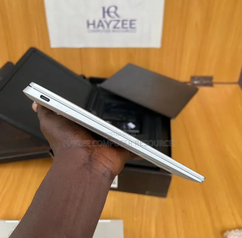 Laptop Dell XPS 13 9320 32GB Intel Core i7 SSD 512GB
