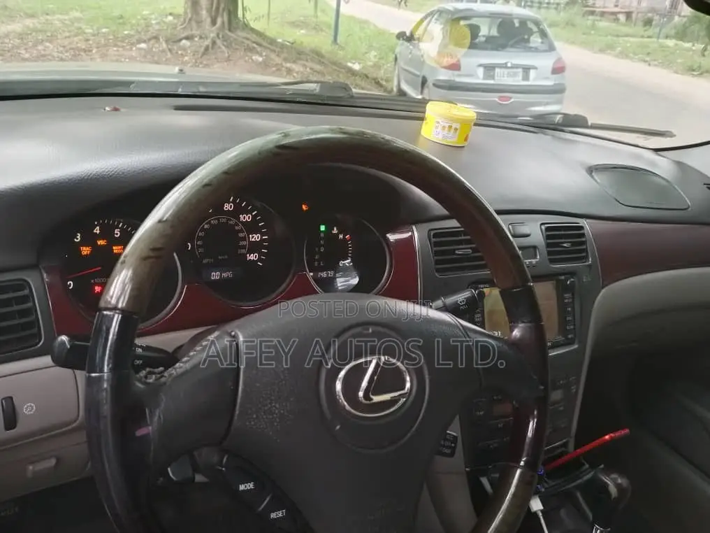 Lexus ES 2005