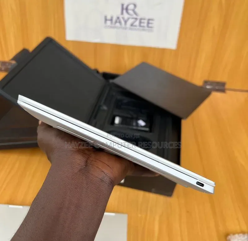 Laptop Dell XPS 13 9320 32GB Intel Core i7 SSD 512GB