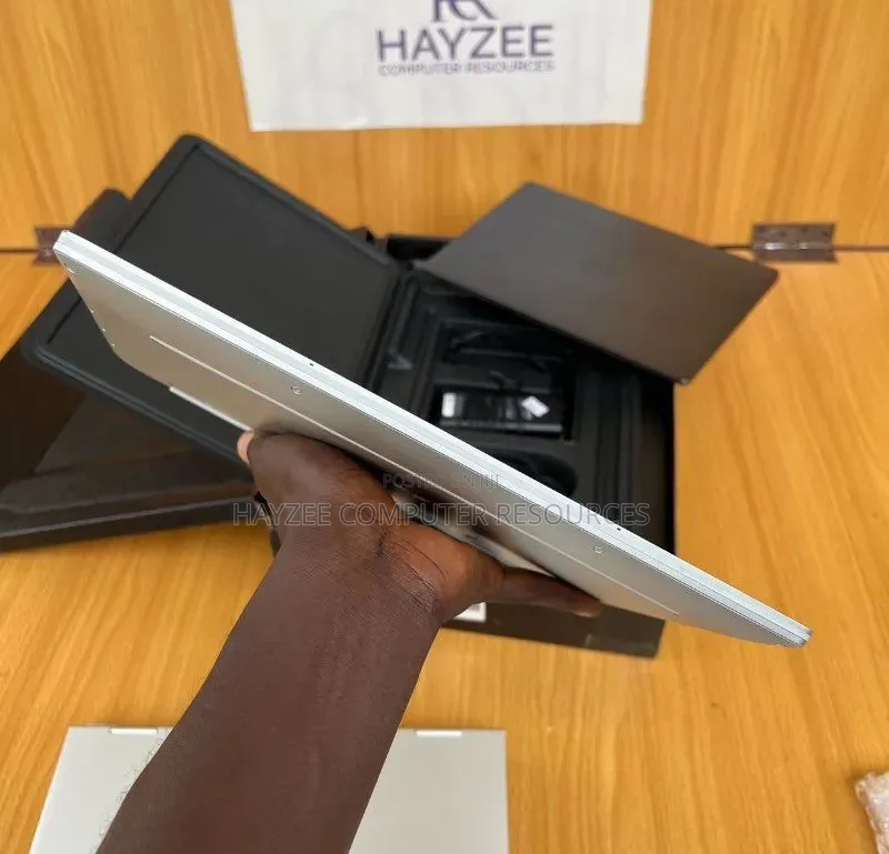 Laptop Dell XPS 13 9320 32GB Intel Core i7 SSD 512GB