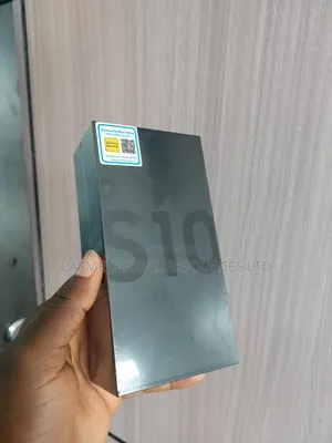 New Samsung Galaxy S10 128 GB White
