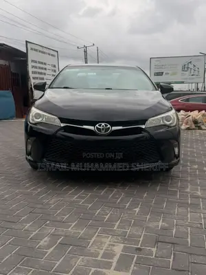 Toyota Camry SE 4dr Sedan (2.5L 4cyl 6A) 2016 Black