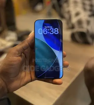 Apple iPhone 16 Pro 128 GB Gold