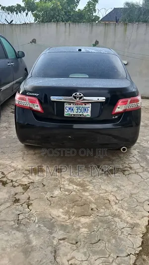 Toyota Camry 2010 Black