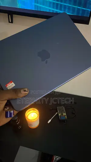 Laptop Apple MacBook Neo 2026 8GB SSD 256GB