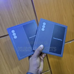 New Samsung Galaxy Z Fold8 Ultra 256 GB Graphite
