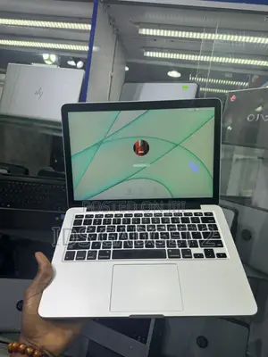 Laptop Apple MacBook Pro 2015 8GB Intel Core i5 SSD 128GB