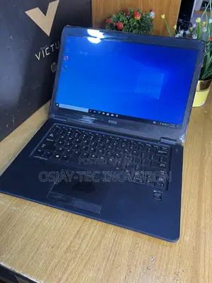 Laptop Dell Latitude 7450 8GB Intel Core i7 SSD 128GB