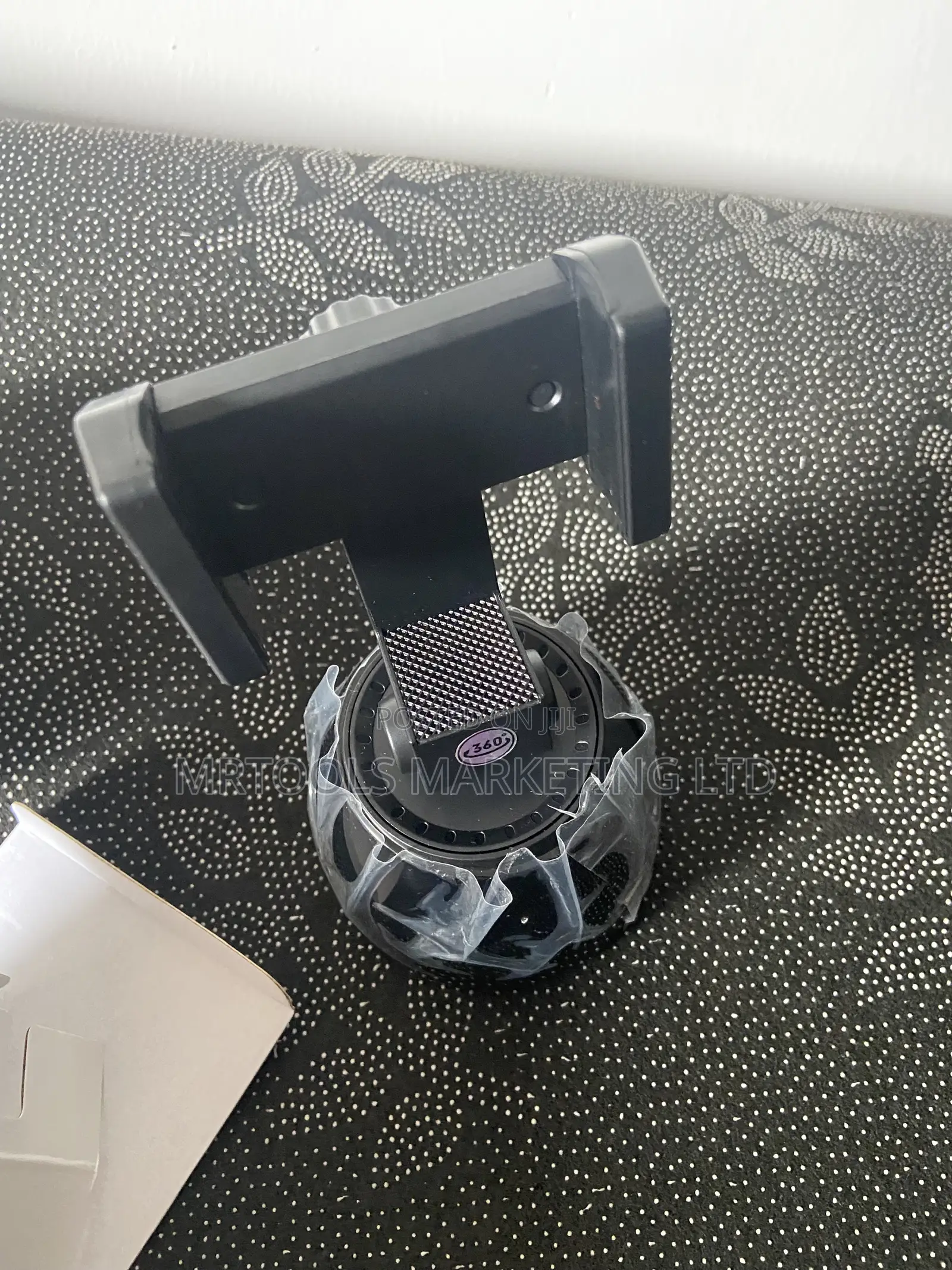 360 Camera Tracker
