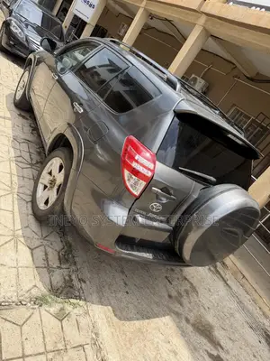 Toyota RAV4 2.5 Sport 2010 Gray