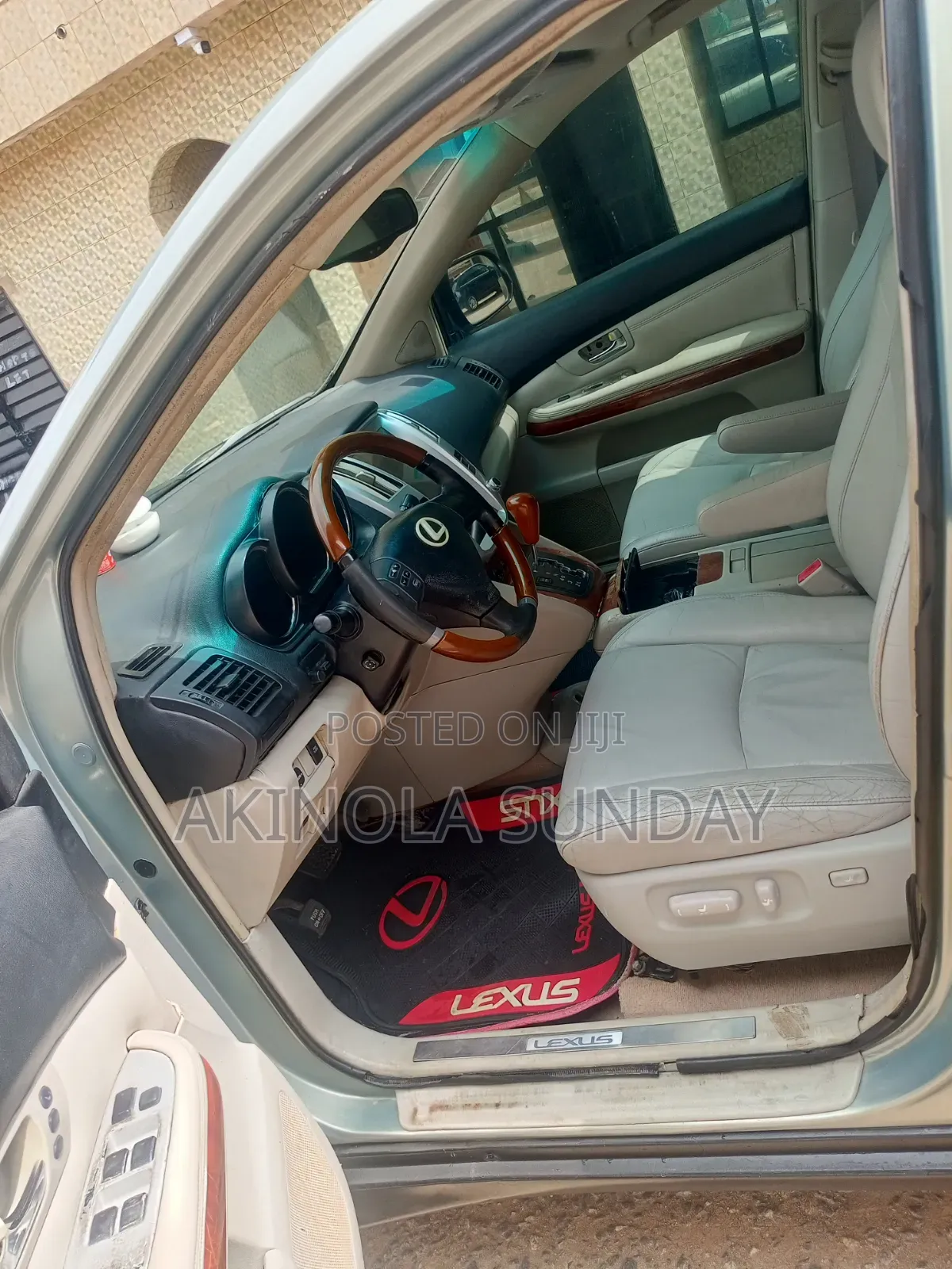 Lexus RX 2005