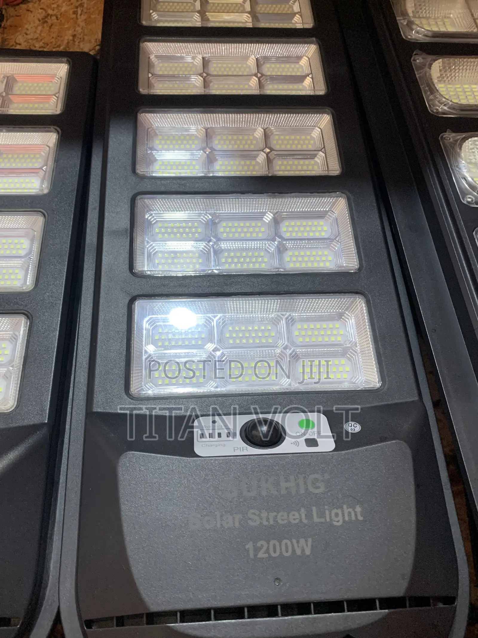 500 Watt Solar Street Light