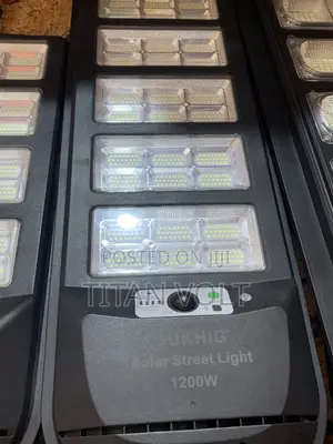 500 Watt Solar Street Light