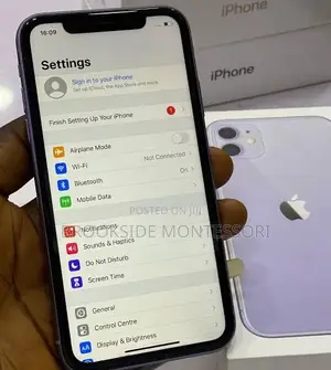 Apple iPhone 11 64 GB Purple
