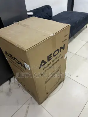 Aeon 100L Chest Freezer – Ideal Freezer for Small Businesses