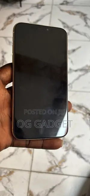 Apple iPhone XR 64 GB Yellow
