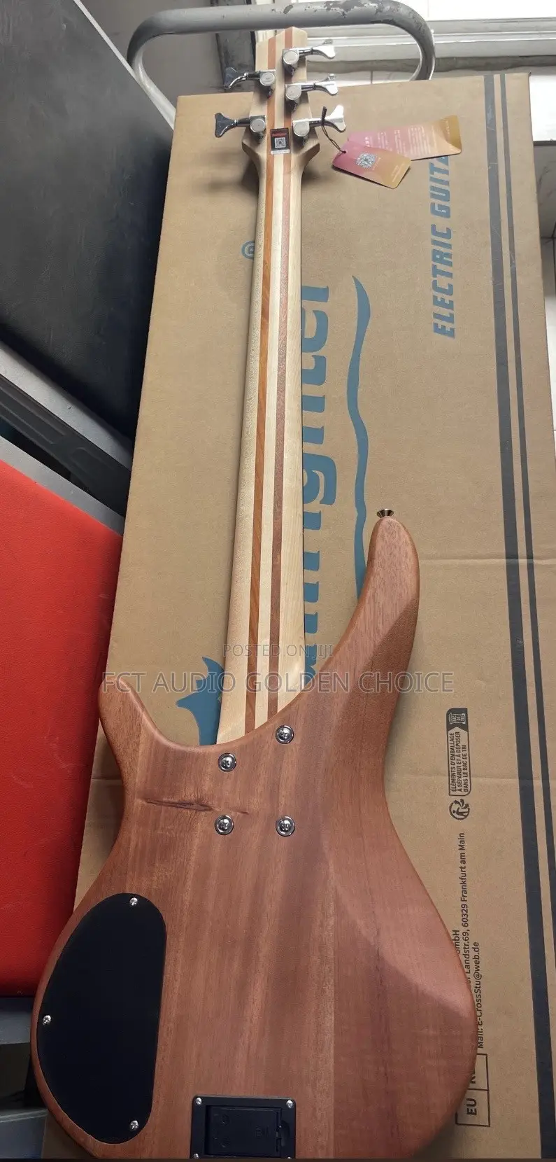 Bullfighter 5string Active  Bass Guitar