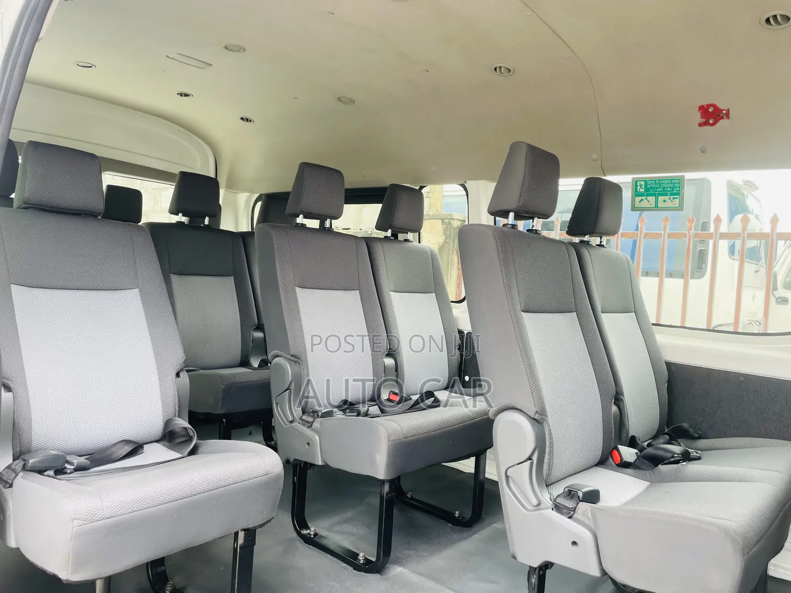 Toyota HiAce 2022 White