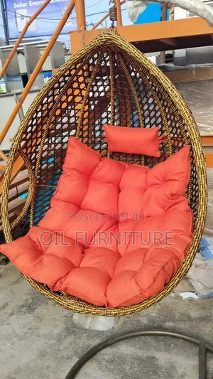 ​Luxury Single-Seater Woven Rattan Egg Swing Chair With Cushion