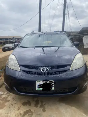 Toyota Sienna XLE 2007 Blue