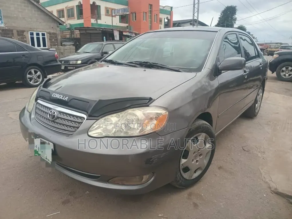 Toyota Corolla 2004 Gray