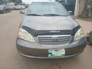 Toyota Corolla 2004 Gray