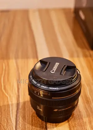 Canon Lens