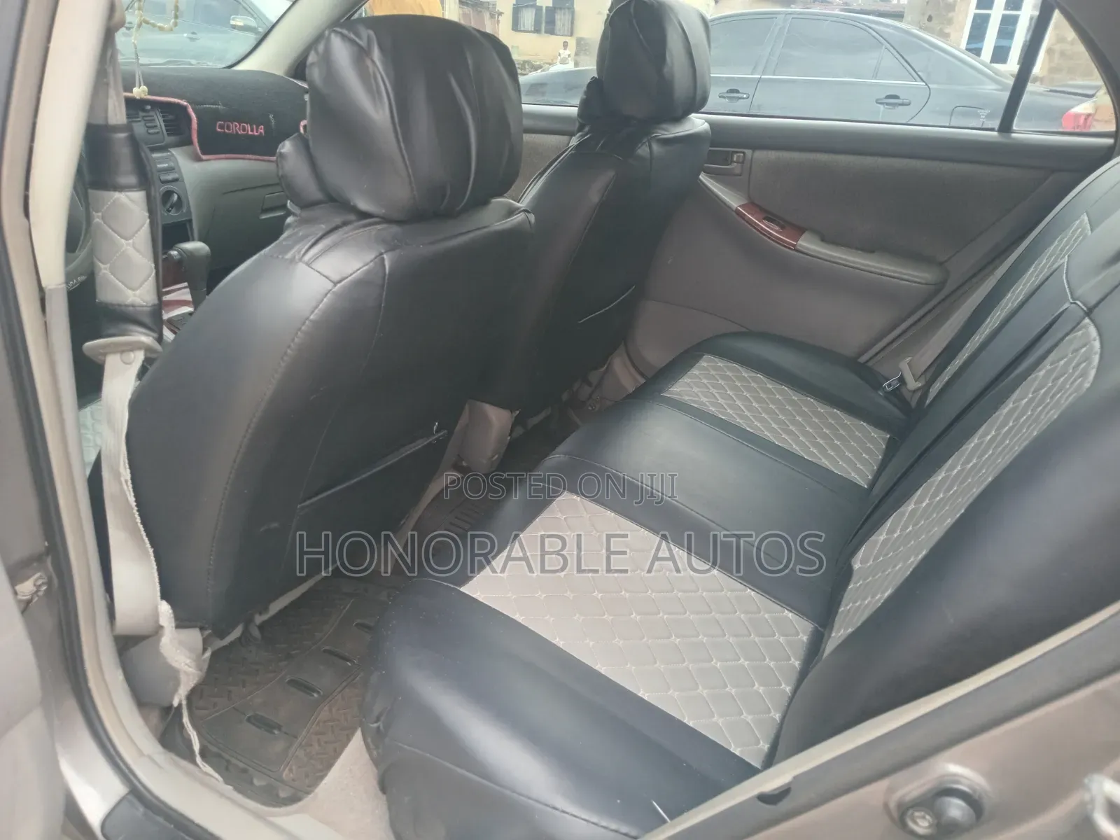 Toyota Corolla 2004 Gray