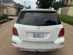 Mercedes-Benz GLK-Class 350 4MATIC 2011 White