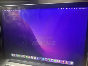 Laptop Apple MacBook Pro 2015 16GB Intel Core i7 SSD 250GB