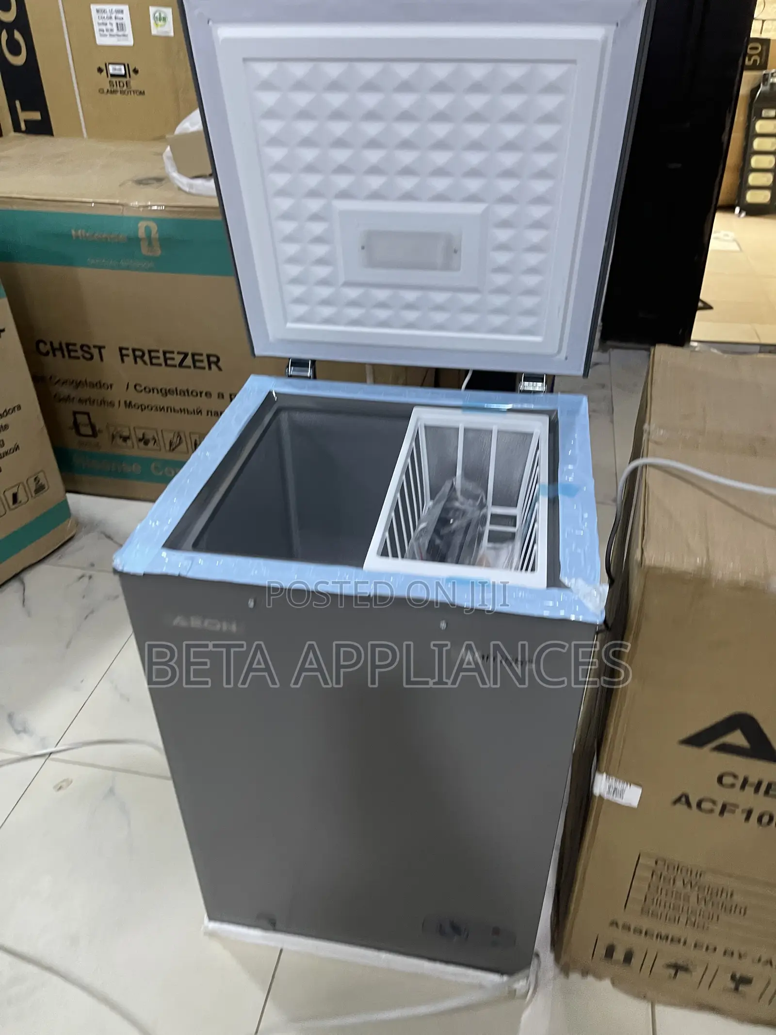 Aeon 100L Freezer – Spacious Cold Storage for Everyday Needs