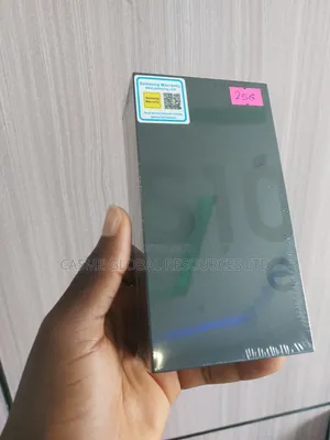 New Samsung Galaxy S10e 256 GB Black