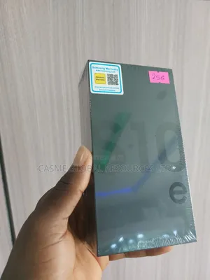 New Samsung Galaxy S10e 256 GB Black