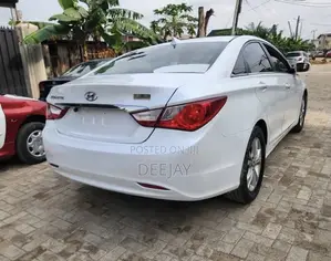 Hyundai Sonata 2013 White