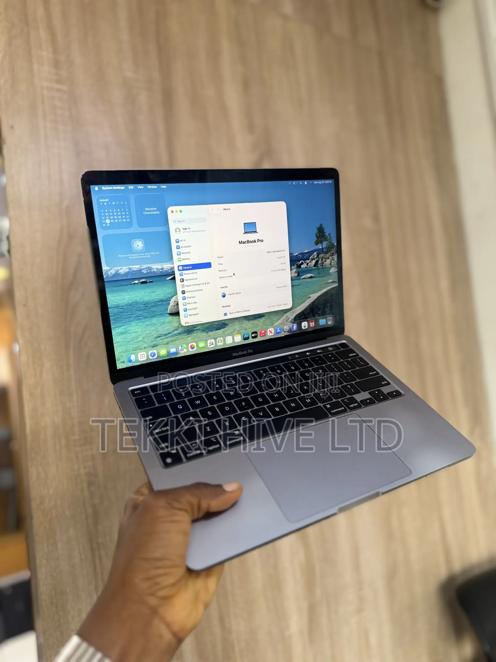 Laptop Apple MacBook Pro 2020 16GB Apple M1 SSD 256GB
