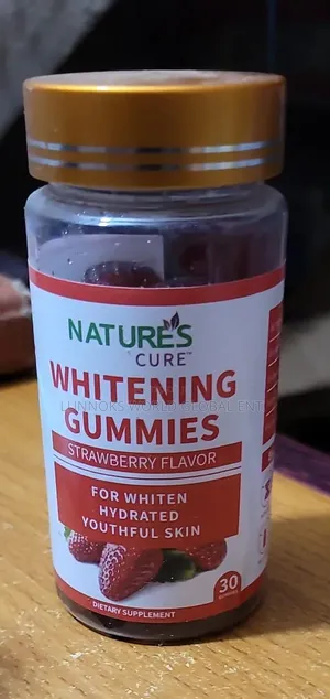 Strawberry Flavour Whitening Gummies