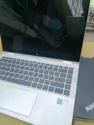 Laptop HP EliteBook x360 1040 G5 16GB Intel Core i7 SSD 512GB
